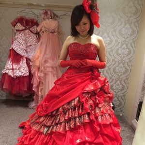 華やかに着痩せ
