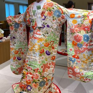 可愛らしい色打掛