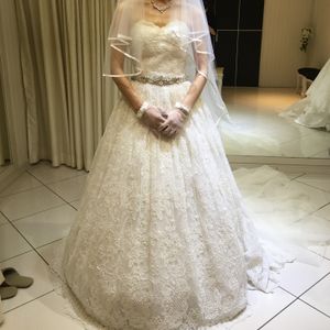 Aラインのウェディングドレス