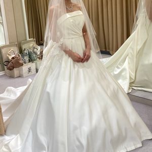 シンプル綺麗な王道デザイン