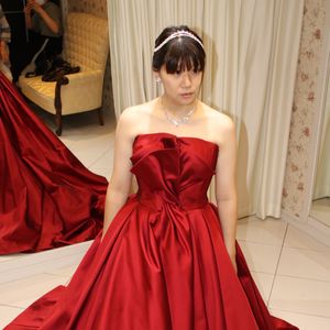 桂由美　赤ドレス