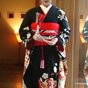 黒引き振袖で