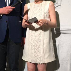 珍しいボックスミニドレス