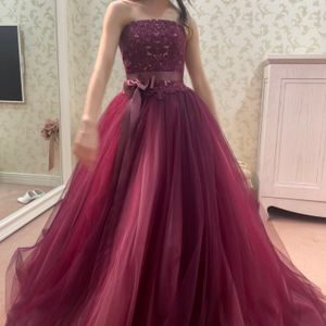 赤いドレスですが可愛いかんじでした！