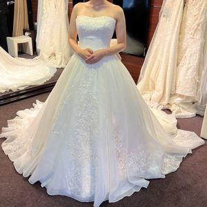 上品キュートなプリンセス気分になれるドレス