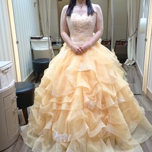 ベルのようなドレスを着たい方におすすめ