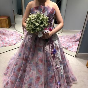 可愛らしいドレス