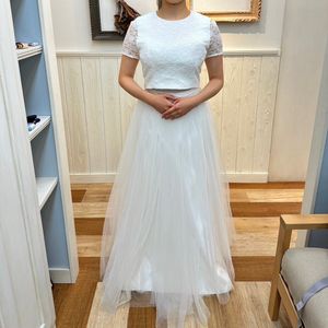 レース×チュールの切り替えドレス