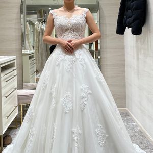 身体を綺麗に見せてくれるドレス