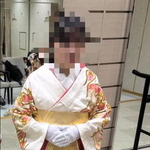 刺繍が素敵な引振袖