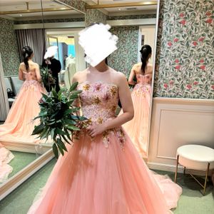 華やか春色ドレス