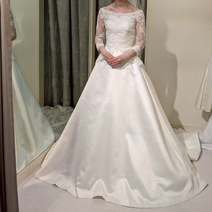 シンプル可愛いドレス