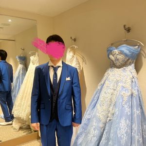派手すぎる