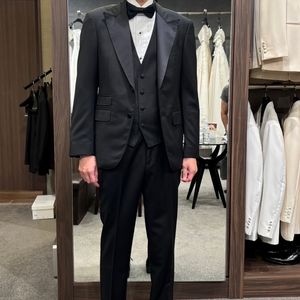 シンプルな王道タキシード