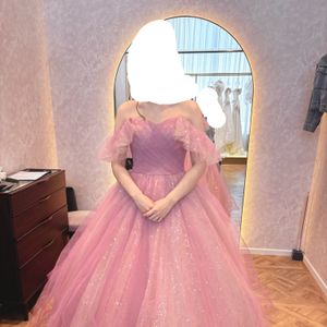 くすみピンクのカラードレス