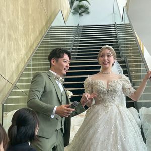 高級感、流行りの韓国風のドレス