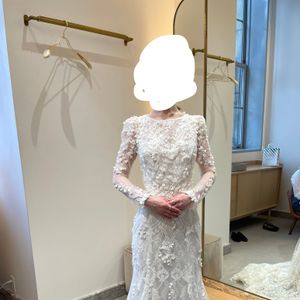 他とかぶらない個性はドレス