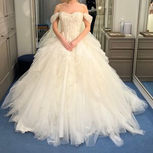 ふわふわぼりゅーむ満点ドレス