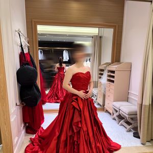 ラメが入っていて高級感あるドレスでした