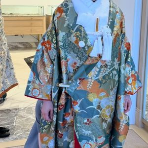 緑色が美しい色打掛