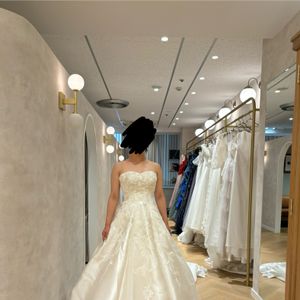 人気なドレスみたい