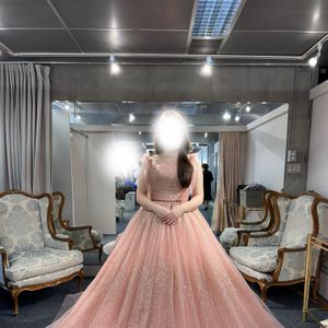 さりげないリボンにときめくドレス