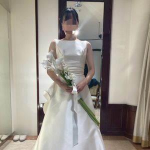 大人かわいいシンプルドレス