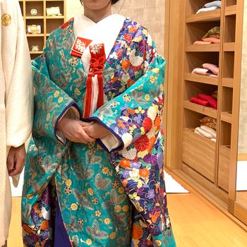 色打掛選び。