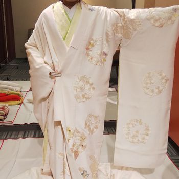 大人っぽい白無垢