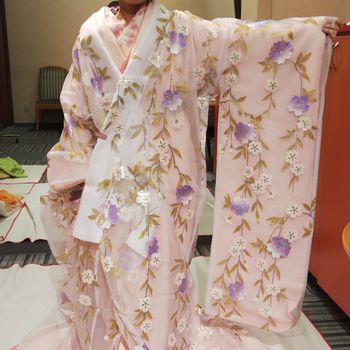 珍しい白のオーガンジー色打掛