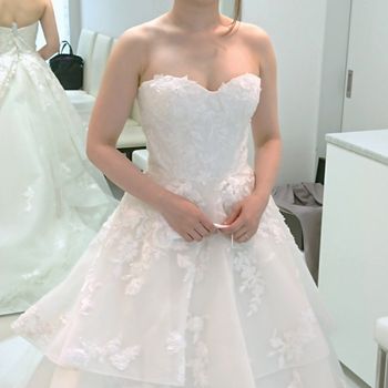 レースがなくても可愛いドレス