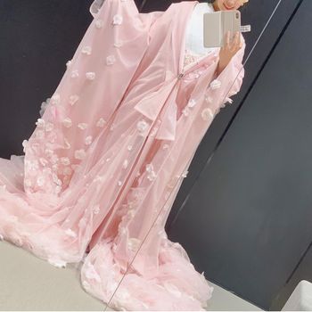 ドレスのような色打ち掛け