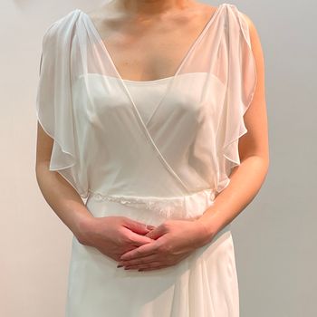 神話に出てきそうなナチュラルドレス