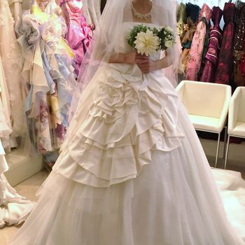 シンプルかわいいドレス