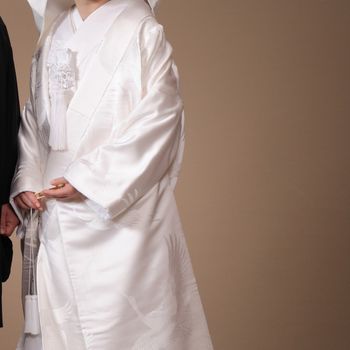 鶴のみのシンプルな白無垢