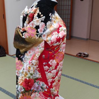 かっこいい黒い色打掛