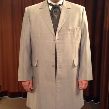 明るめタキシード