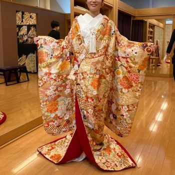 一生に一度の体験！豪華な和装を！