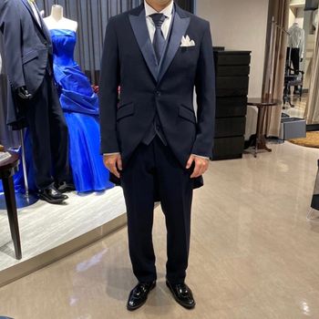シックなタキシード
