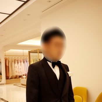 ショールカラーの黒タキシード