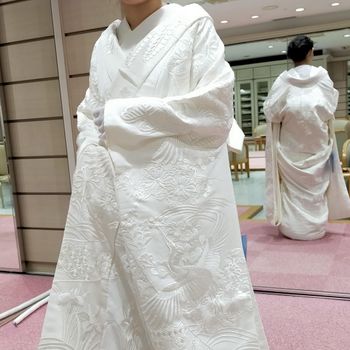 紋様が綺麗な白無垢
