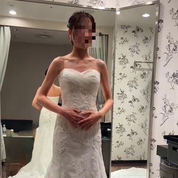 程よいマーメイドラインで大人綺麗なドレス