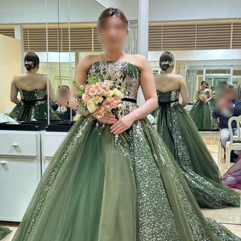 大人可愛いドレス