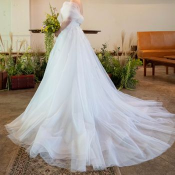 2way 総柄 ジャガード パフスリーブドレス。柄が特徴的なジャガード