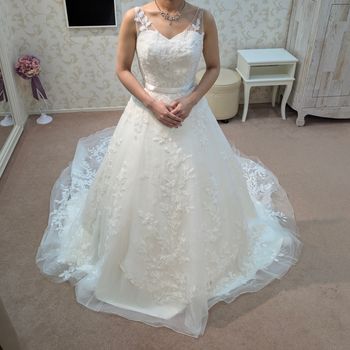 ナチュラルなガーデンウェディングにぴったり