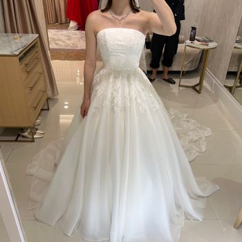 レースがとても綺麗です