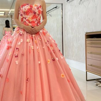 とっても可愛いドレスです