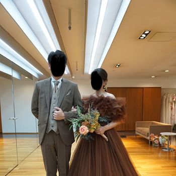 ふわっとやさしい雰囲気のナチュラルドレス