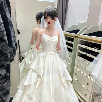 シンプルイズベストな衣装