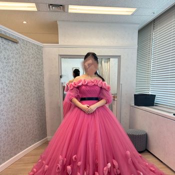 橋本環奈ちゃん着用可愛さ全開ドレス